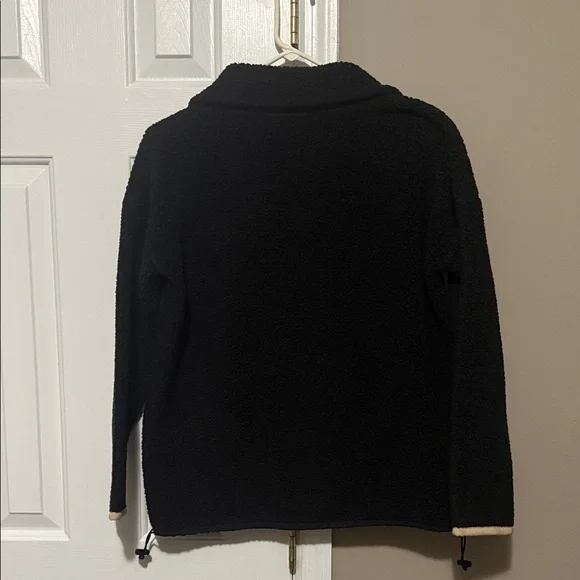 🖤 **J.Crew Polartec® Fleece Half-Zip Pullover – Black w/ Tan Trim (XS)** 🤍 - Picture 7 of 10